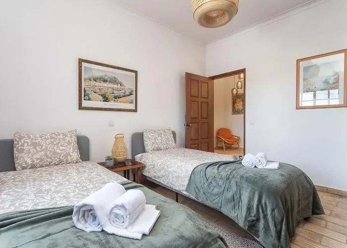 Spacious Swimming Pool By Hostwise * 라고아