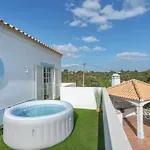 Spacious Swimming Pool By Hostwise Σπίτι διακοπών *