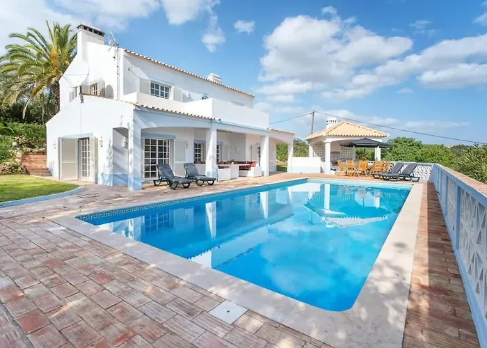 度假居 Spacious Swimming Pool By Hostwise *