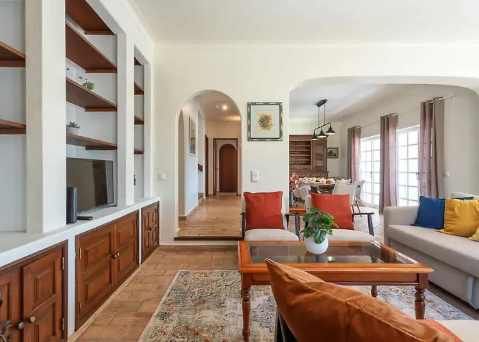 度假居 Spacious Swimming Pool By Hostwise *